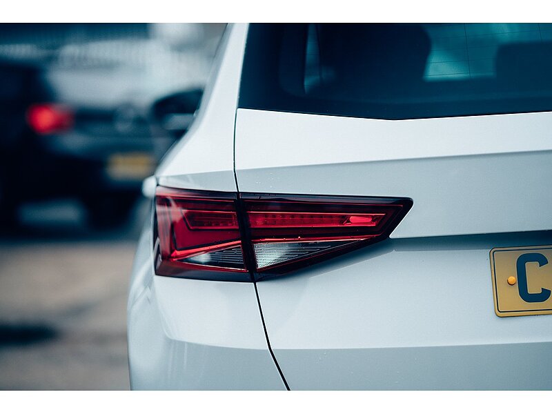 SEAT 1.6 TDI Ecomotive XCELLENCE SUV 5dr Diesel Manual Euro 6 (s/s) (115 ps)