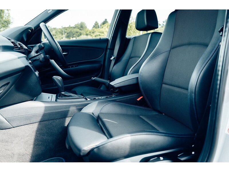 BMW 2.0 118d Performance Edition Hatchback 5dr Diesel Steptronic Euro 5 (143 ps)