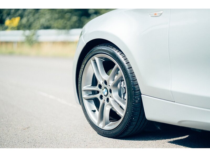 BMW 2.0 118d Performance Edition Hatchback 5dr Diesel Steptronic Euro 5 (143 ps)