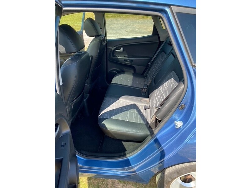 Kia 1.6 3 MPV 5dr Petrol Auto Euro 5 (Sat Nav) (123 bhp)