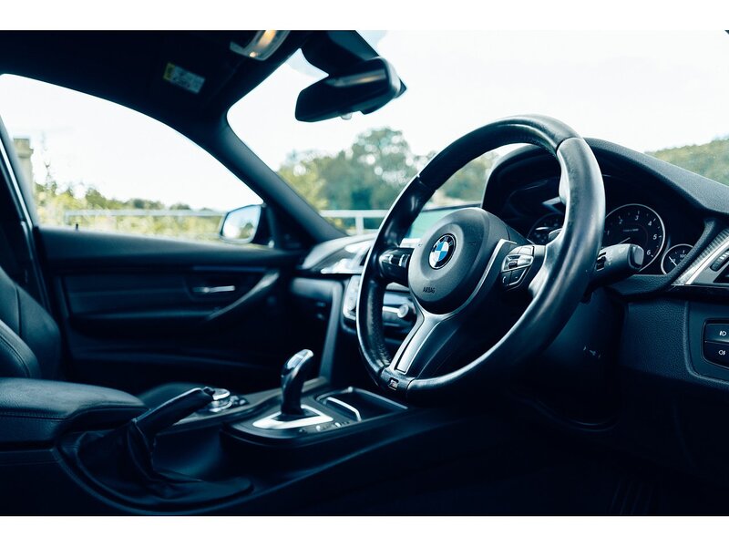 BMW 3.0 335d M Sport Saloon 4dr Diesel Auto xDrive Euro 6 (s/s) (313 ps)