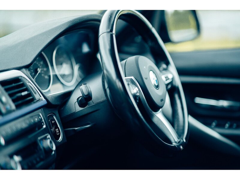 BMW 2.0 320d M Sport Saloon 4dr Diesel Manual Euro 5 (s/s) (184 ps)