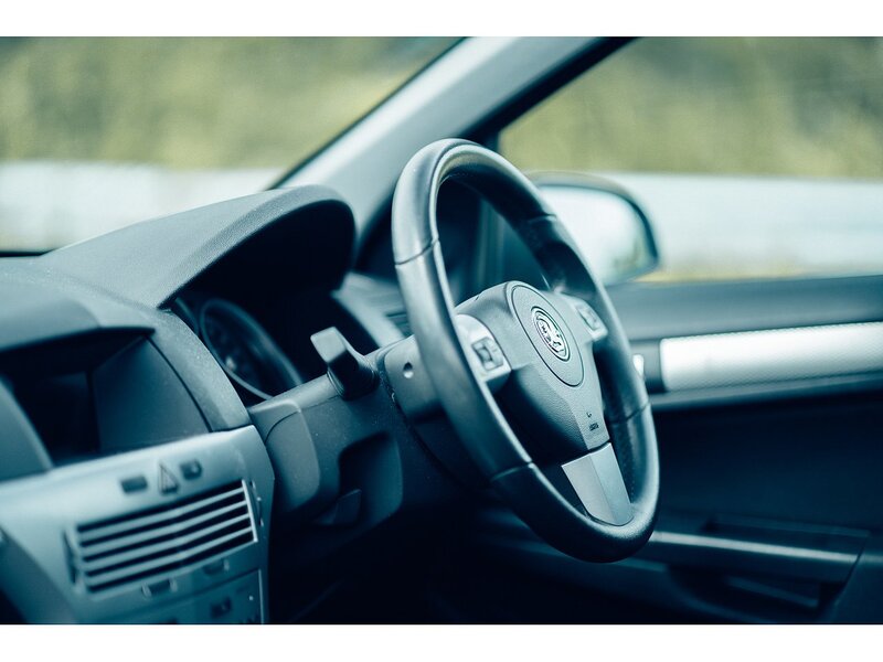 Vauxhall 1.4i 16v SXi Hatchback 5dr Petrol Manual (146 g/km, 89 bhp)