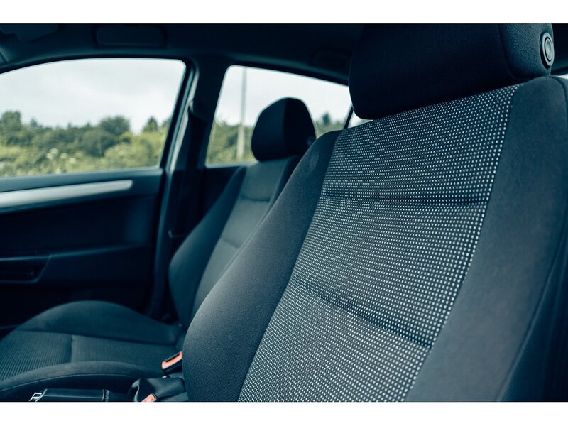 Vauxhall 1.4i 16v SXi Hatchback 5dr Petrol Manual (146 g/km, 89 bhp)