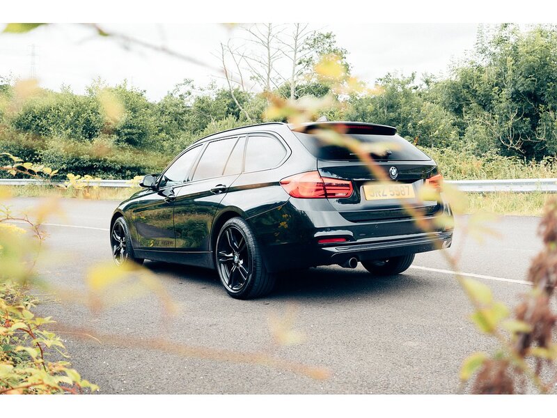 BMW 2.0 318d Sport Touring 5dr Diesel Manual Euro 6 (s/s) (150 ps)