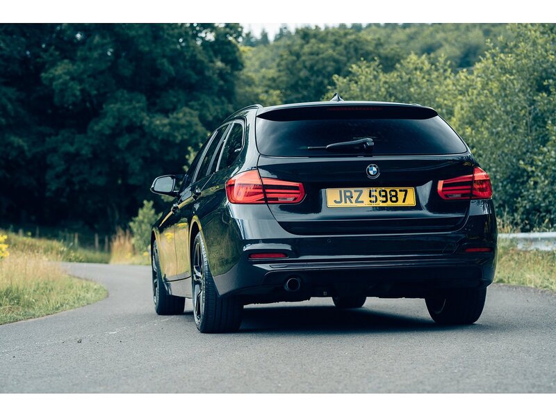 BMW 2.0 318d Sport Touring 5dr Diesel Manual Euro 6 (s/s) (150 ps)