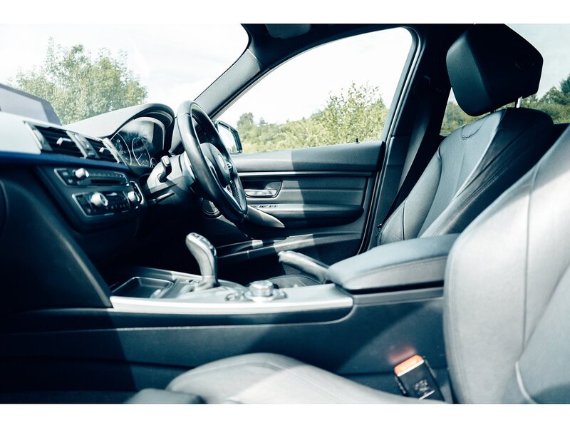 BMW 2.0 320d M Sport Saloon 4dr Diesel Auto Euro 6 (s/s) (190 ps)