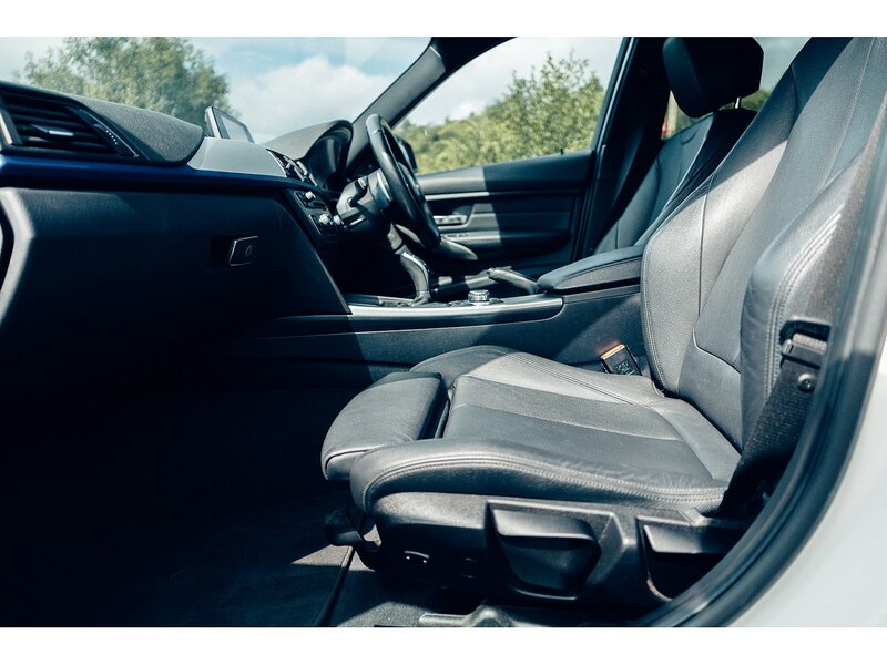 BMW 2.0 320d M Sport Saloon 4dr Diesel Auto Euro 6 (s/s) (190 ps)