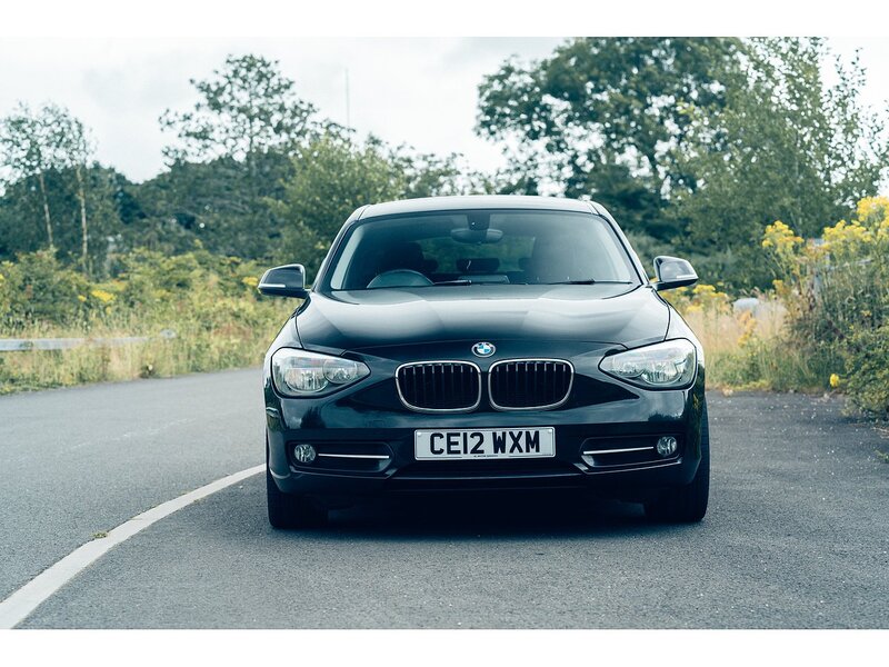 BMW 2.0 118d Sport Hatchback 5dr Diesel Manual Euro 5 (s/s) (143 ps)
