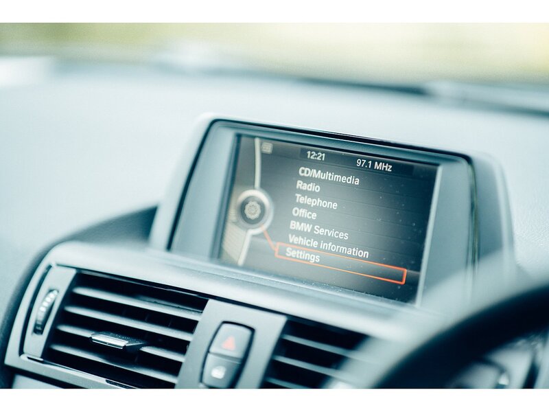 BMW 2.0 118d Sport Hatchback 5dr Diesel Manual Euro 5 (s/s) (143 ps)