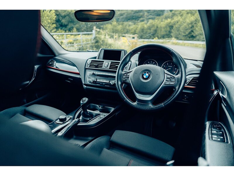 BMW 2.0 118d Sport Hatchback 5dr Diesel Manual Euro 5 (s/s) (143 ps)