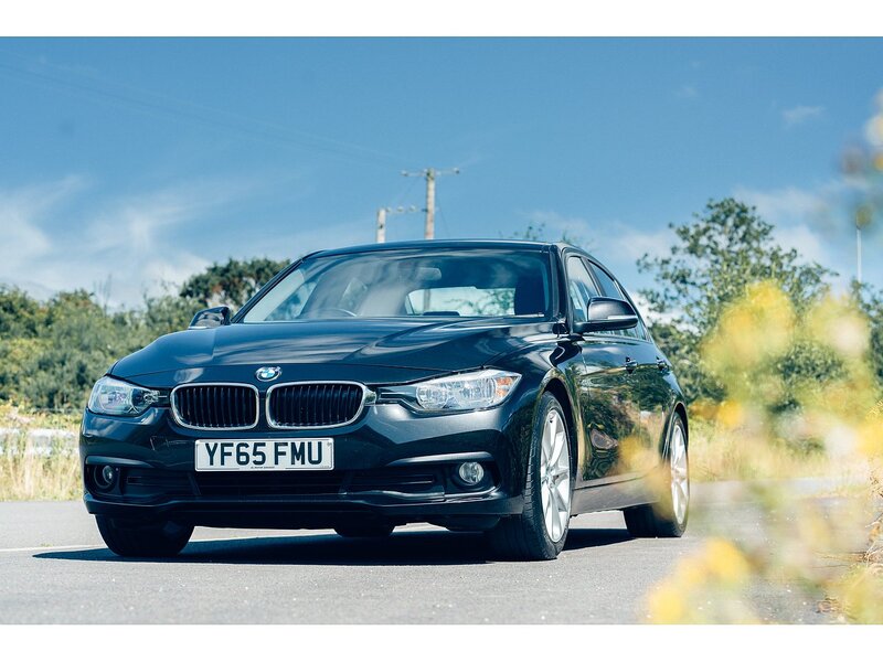 BMW 2.0 320d ED Plus Saloon 4dr Diesel Manual Euro 6 (s/s) (163 ps)