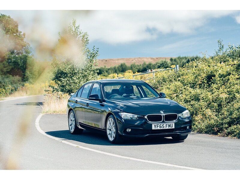 BMW 2.0 320d ED Plus Saloon 4dr Diesel Manual Euro 6 (s/s) (163 ps)