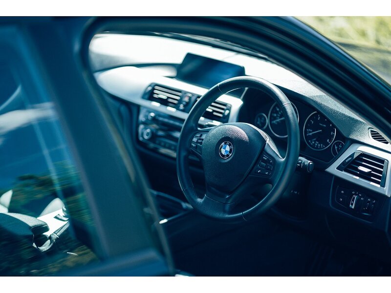 BMW 2.0 320d ED Plus Saloon 4dr Diesel Manual Euro 6 (s/s) (163 ps)