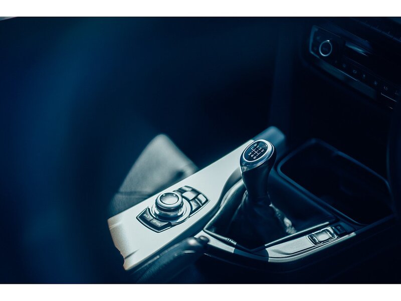 BMW 2.0 320d ED Plus Saloon 4dr Diesel Manual Euro 6 (s/s) (163 ps)