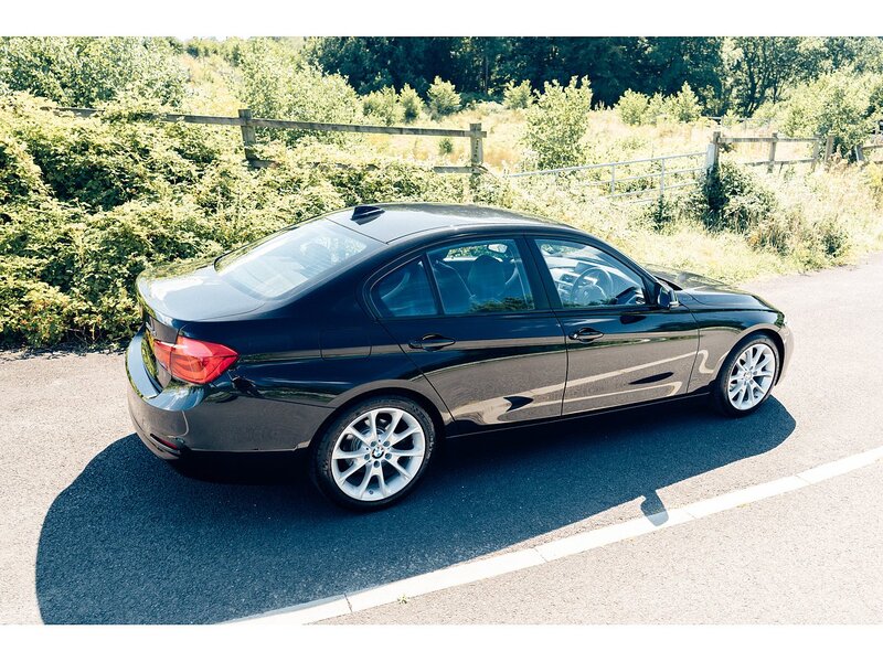 BMW 2.0 320d ED Plus Saloon 4dr Diesel Manual Euro 6 (s/s) (163 ps)