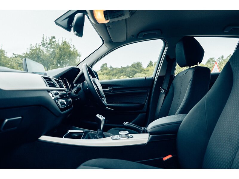 BMW 1.5 116d SE Business Hatchback 5dr Diesel Manual Euro 6 (s/s) (116 ps)