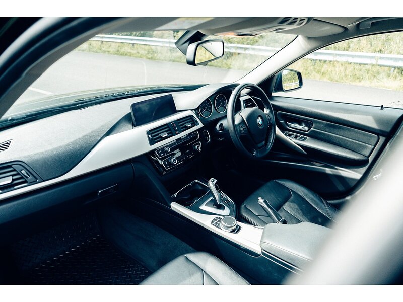 BMW 2.0 320d ED Plus Touring 5dr Diesel Auto Euro 6 (s/s) (163 ps)