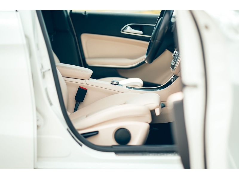 Mercedes-Benz 2.1 GLA200d SE (Executive) SUV 5dr Diesel 7G-DCT Euro 6 (s/s) (136 ps)