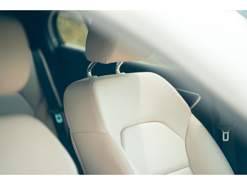 Mercedes-Benz 2.1 GLA200d SE (Executive) SUV 5dr Diesel 7G-DCT Euro 6 (s/s) (136 ps)