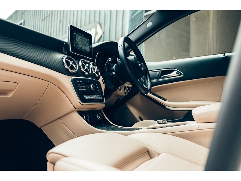 Mercedes-Benz 2.1 GLA200d SE (Executive) SUV 5dr Diesel 7G-DCT Euro 6 (s/s) (136 ps)