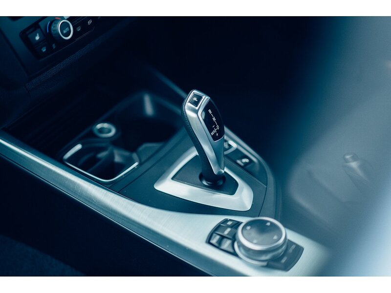 BMW 2.0 118d SE Hatchback 5dr Diesel Auto Euro 5 (s/s) (143 ps)
