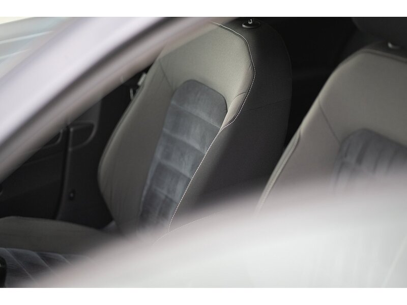 Volkswagen 2.0 TDI BlueMotion Tech GT Hatchback 5dr Diesel Manual Euro 5 (s/s) (150 ps)