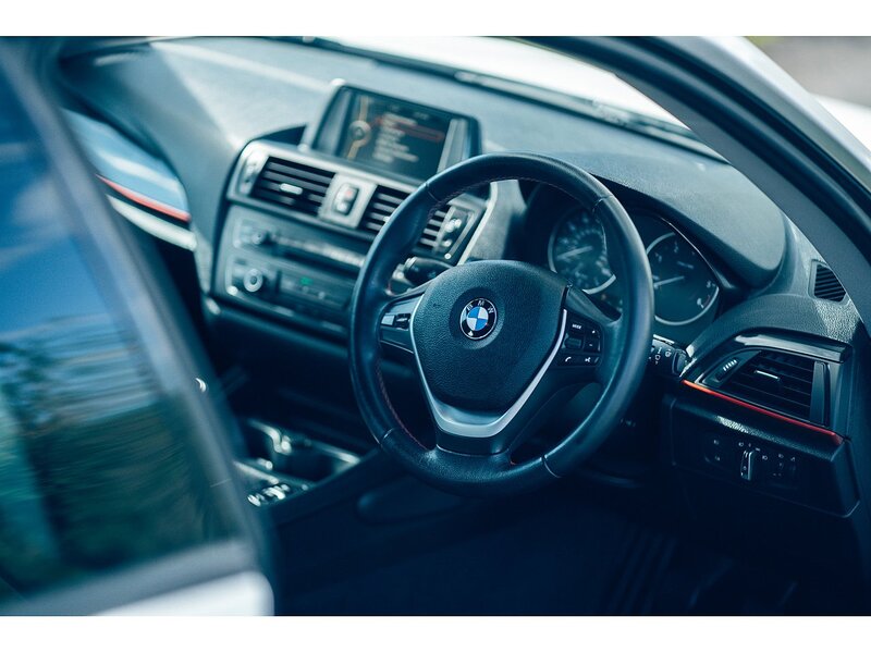 BMW 2.0 116d Sport Hatchback 3dr Diesel Manual Euro 5 (s/s) (116 ps)