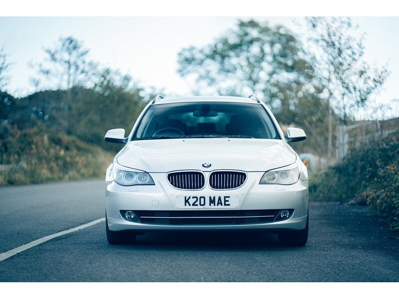 BMW 3.0 525d SE Business Edition Touring 5dr Diesel Steptronic Euro 4 (197 ps)