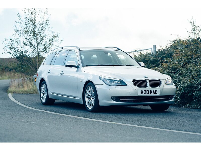 BMW 3.0 525d SE Business Edition Touring 5dr Diesel Steptronic Euro 4 (197 ps)