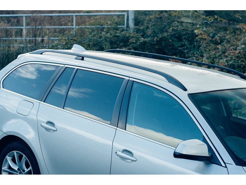 BMW 3.0 525d SE Business Edition Touring 5dr Diesel Steptronic Euro 4 (197 ps)