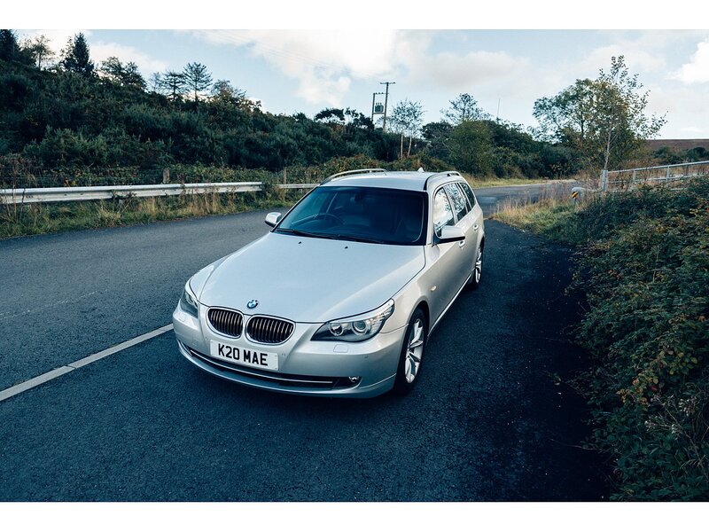 BMW 3.0 525d SE Business Edition Touring 5dr Diesel Steptronic Euro 4 (197 ps)