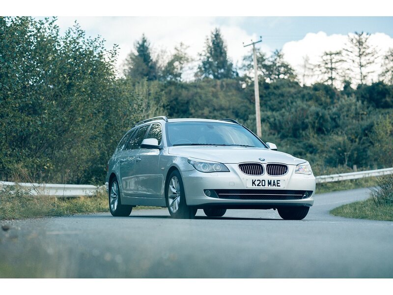 BMW 3.0 525d SE Business Edition Touring 5dr Diesel Steptronic Euro 4 (197 ps)