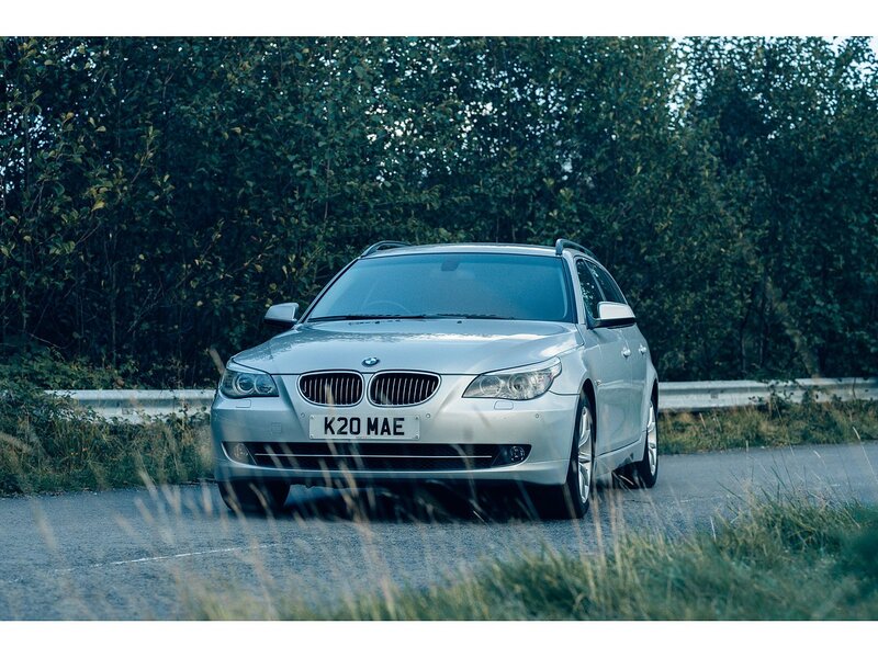 BMW 3.0 525d SE Business Edition Touring 5dr Diesel Steptronic Euro 4 (197 ps)