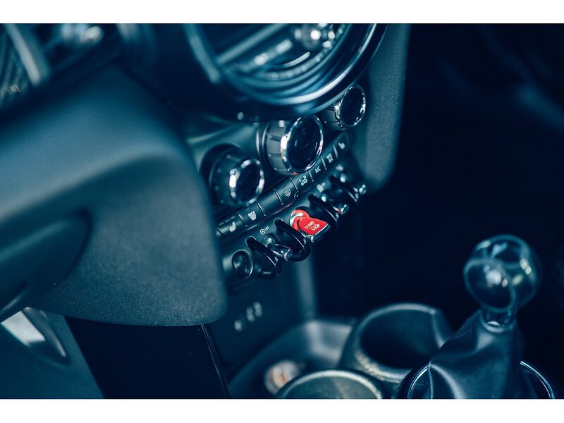 MINI 2.0 Cooper SD Hatchback 3dr Diesel Manual Euro 6 (s/s) (170 ps)