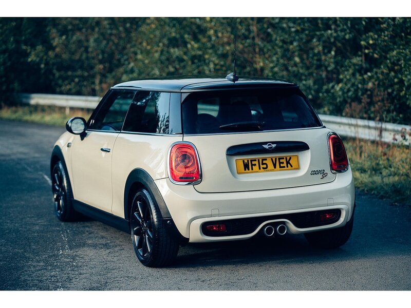 MINI 2.0 Cooper SD Hatchback 3dr Diesel Manual Euro 6 (s/s) (170 ps)