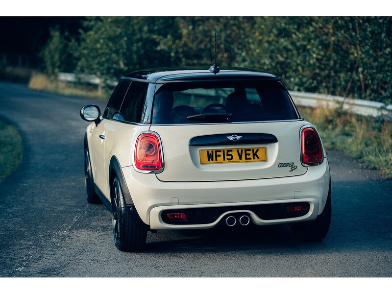 MINI 2.0 Cooper SD Hatchback 3dr Diesel Manual Euro 6 (s/s) (170 ps)