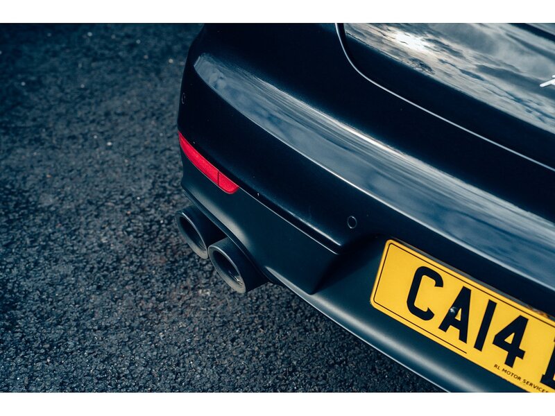 Porsche 3.0D V6 Hatchback 5dr Diesel TiptronicS Euro 5 (s/s) (300 ps)