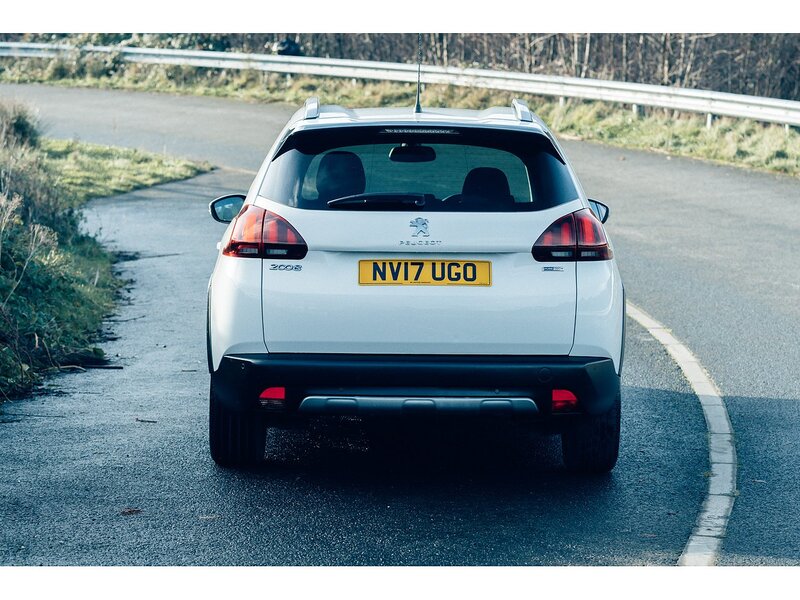 Peugeot 1.2 PureTech Allure SUV 5dr Petrol Manual Euro 6 (s/s) (130 ps)