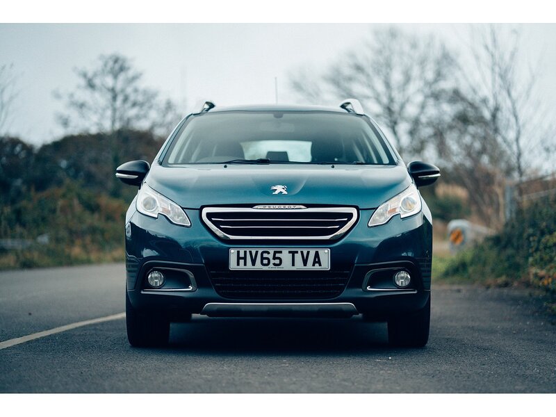 Peugeot 1.2 PureTech Urban Cross SUV 5dr Petrol Manual Euro 6 (s/s) (110 ps)