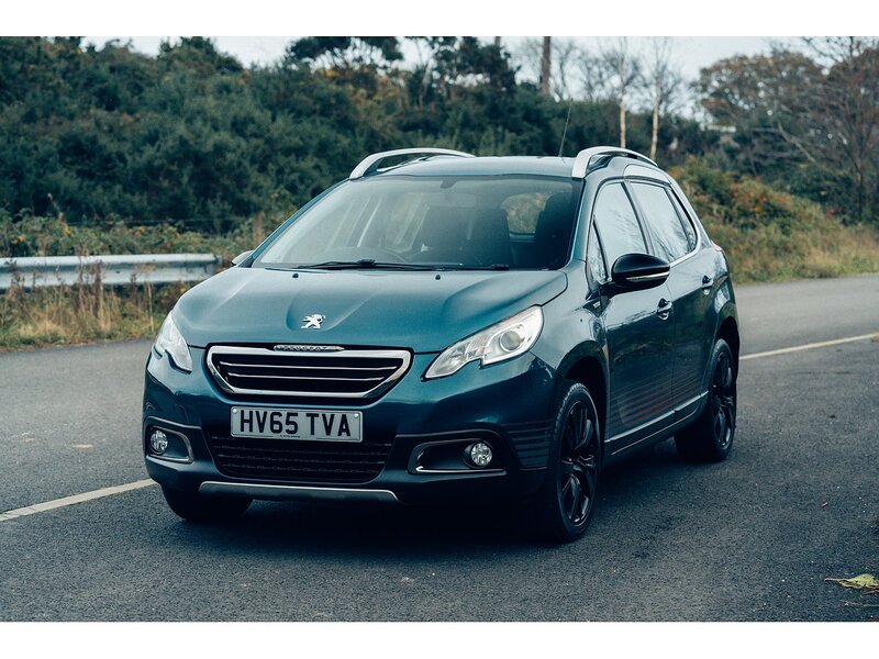 Peugeot 1.2 PureTech Urban Cross SUV 5dr Petrol Manual Euro 6 (s/s) (110 ps)