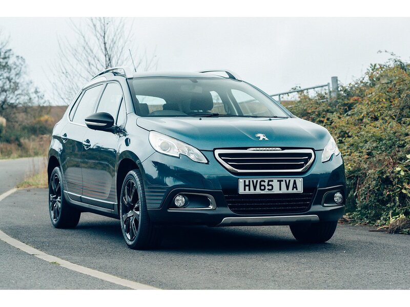 Peugeot 1.2 PureTech Urban Cross SUV 5dr Petrol Manual Euro 6 (s/s) (110 ps)