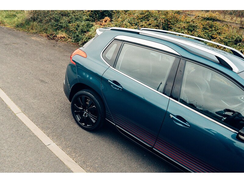 Peugeot 1.2 PureTech Urban Cross SUV 5dr Petrol Manual Euro 6 (s/s) (110 ps)