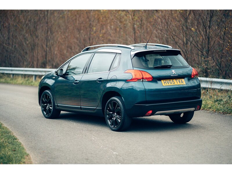 Peugeot 1.2 PureTech Urban Cross SUV 5dr Petrol Manual Euro 6 (s/s) (110 ps)