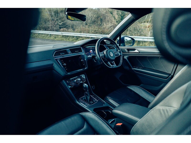 Volkswagen 2.0 TDI R-Line SUV 5dr Diesel DSG Euro 6 (s/s) (150 ps)