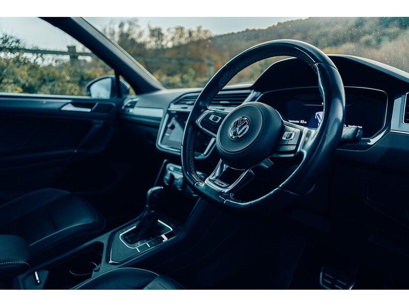 Volkswagen 2.0 TDI R-Line SUV 5dr Diesel DSG Euro 6 (s/s) (150 ps)