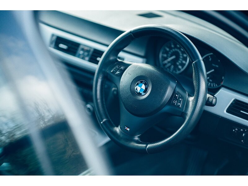 BMW 2.0 318d M Sport Saloon 4dr Diesel Manual Euro 5 (143 ps)