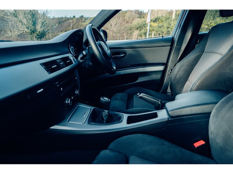 BMW 2.0 318d M Sport Saloon 4dr Diesel Manual Euro 5 (143 ps)