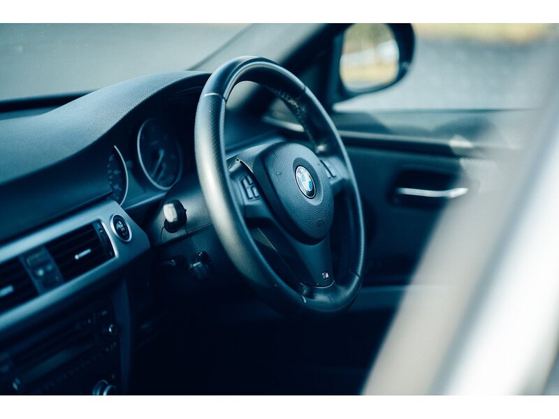 BMW 2.0 318d M Sport Saloon 4dr Diesel Manual Euro 5 (143 ps)