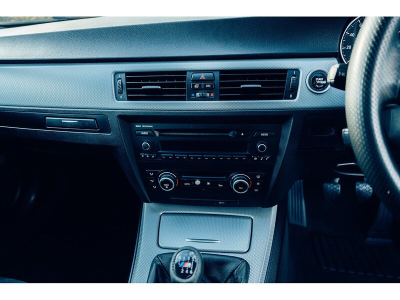 BMW 2.0 318d M Sport Saloon 4dr Diesel Manual Euro 5 (143 ps)